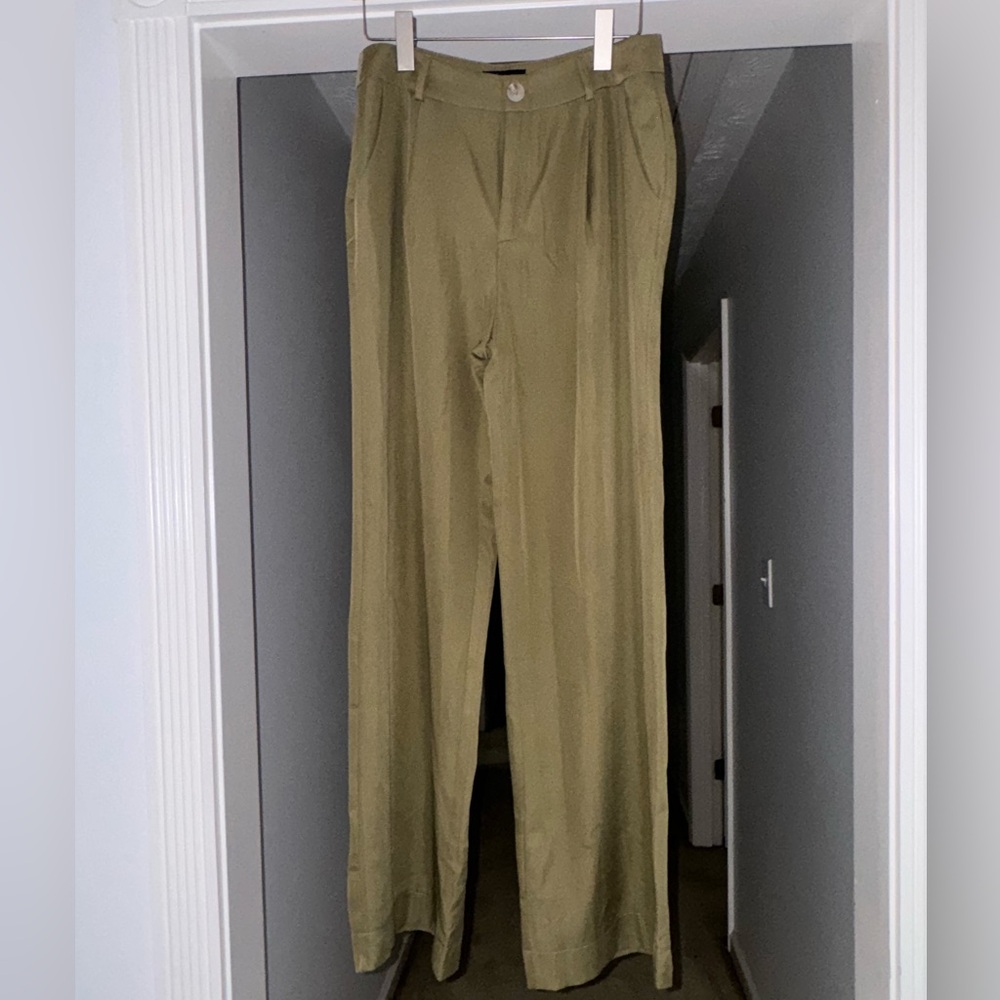 Cotton Candy green pants size M